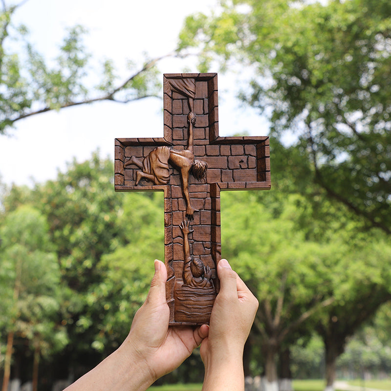 Hand Carved Savior Jesus Cross - Natural Wood Redemption Scene Religious Art & Christian Spiritual Home Altar - QIADGE